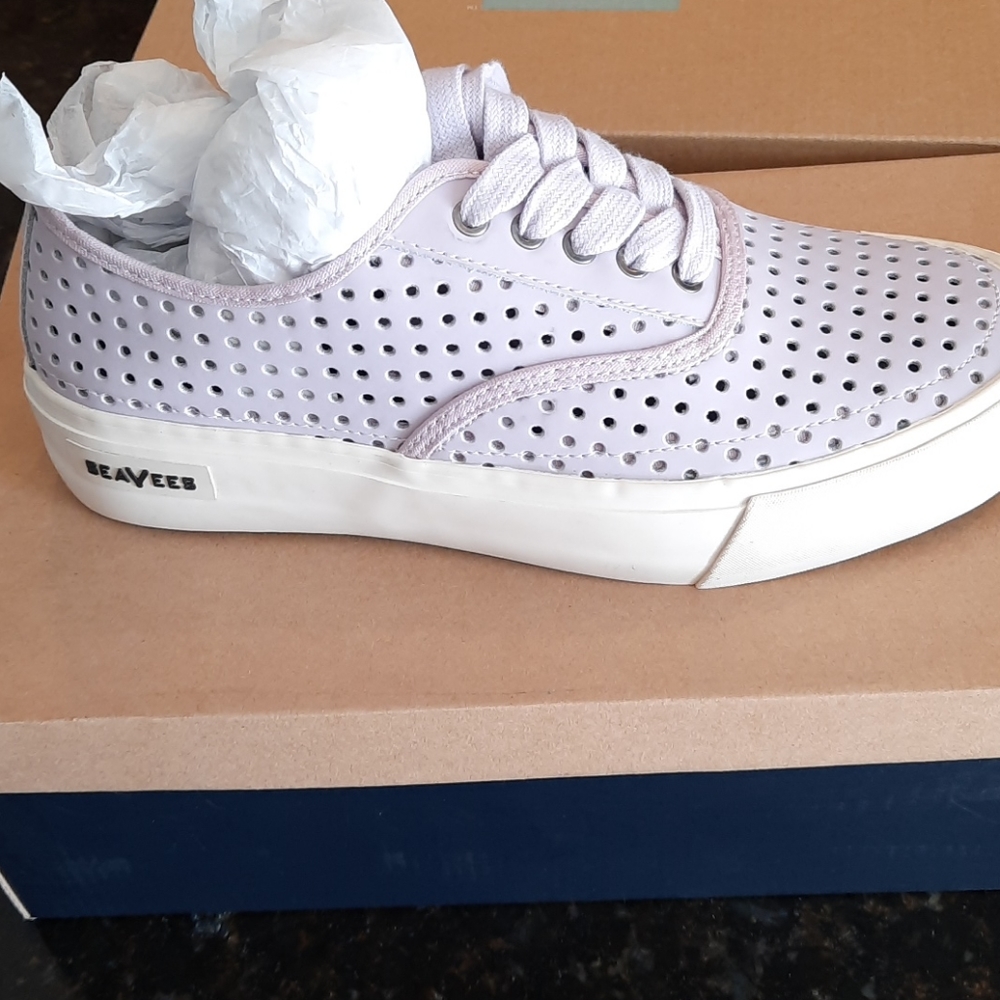 Nib retro 👟  Seavees sneaker